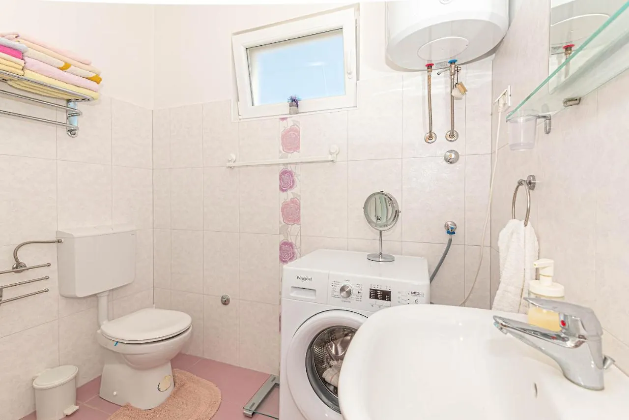 Apartment Milka Zaton  Zaton (Zadar)